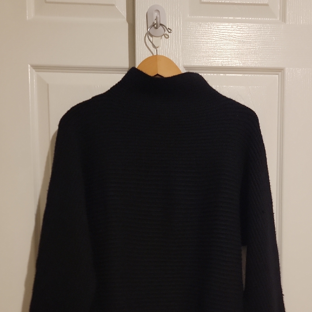 Max Studio Black Crewneck Sweater